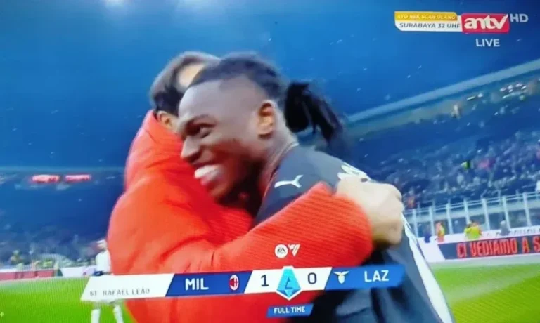 AC Milan Tundukkan Lazio 1-0, Leao Antarkan Rossoneri ke Puncak Klasemen
