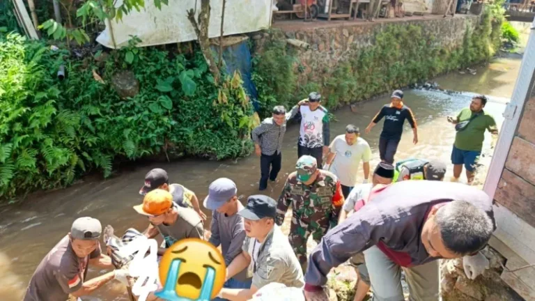 Heboh di Plantungan! Mayat Perempuan Mendadak Muncul di Sungai Meneng Kendal