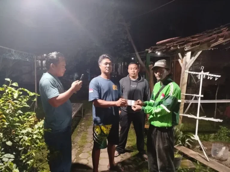Perjuangan Tak Sendirian! Pemuda Kendal Kirim Donasi untuk Warga Tunggulsari Penolak Tambang