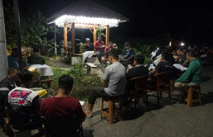 Ancaman Pencurian Mengintai! Warga Sehati Bentuk Sistem Keamanan Malam