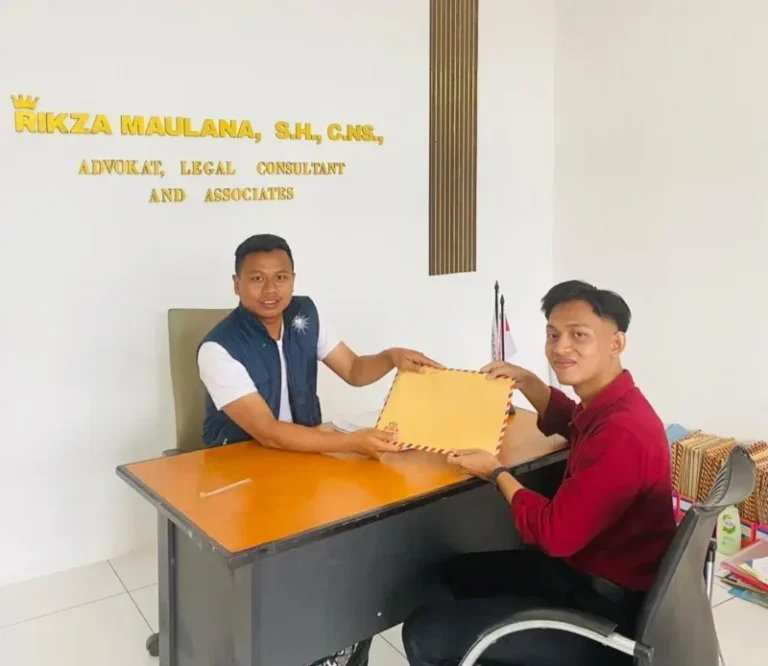 Tak Hanya Teori! Mahasiswa Hukum UIN Walisongo Terjun Langsung Tangani Perkara Klien
