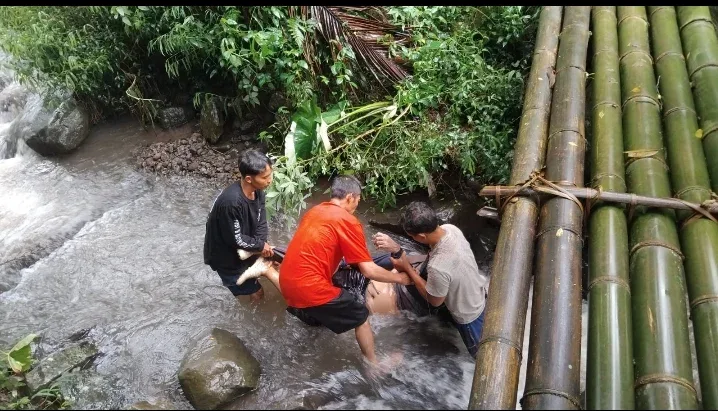 Jatuh dari Jembatan, Petani Ditemukan Tewas di Sungai Desa Limbangan Kendal