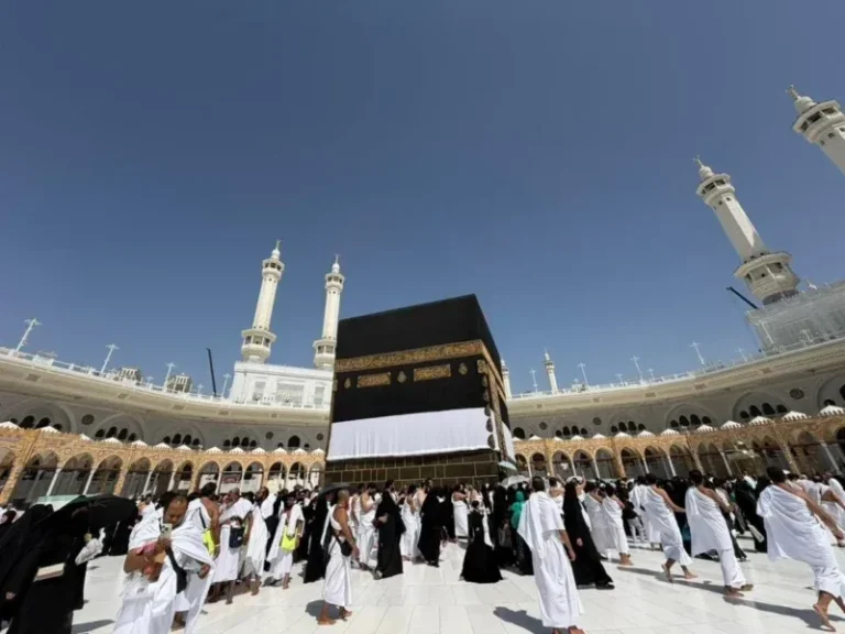 Suasana jemaah haji di kawasan Masjidil Haram pada awal musim haji 2026 di Tanah Suci.
