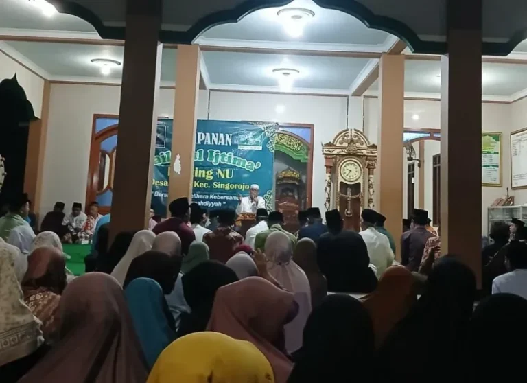 Rois Syuriyah Nahdlatul Ulama MWC NU Singorojo Kiai Muji Syukur saat menghadiri kegiatan Lailatul Ijtima’ Ranting Desa Getas di Masjid Baiturrahim Getas, Sabtu (9/5/2026).