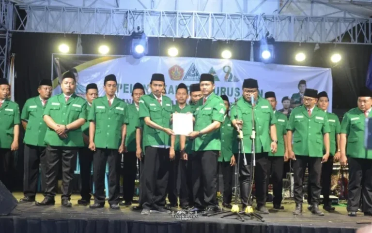 Pelantikan PAC GP Ansor Brangsong dan Harlah ke-92 Berlangsung Khidmat dan Meriah